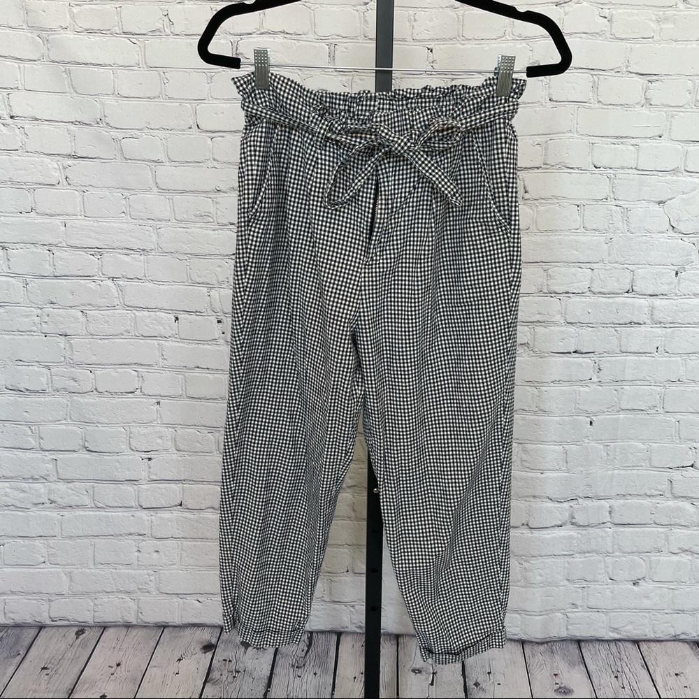 Forever 21 Gingham Print Paperbag Waist Pant
